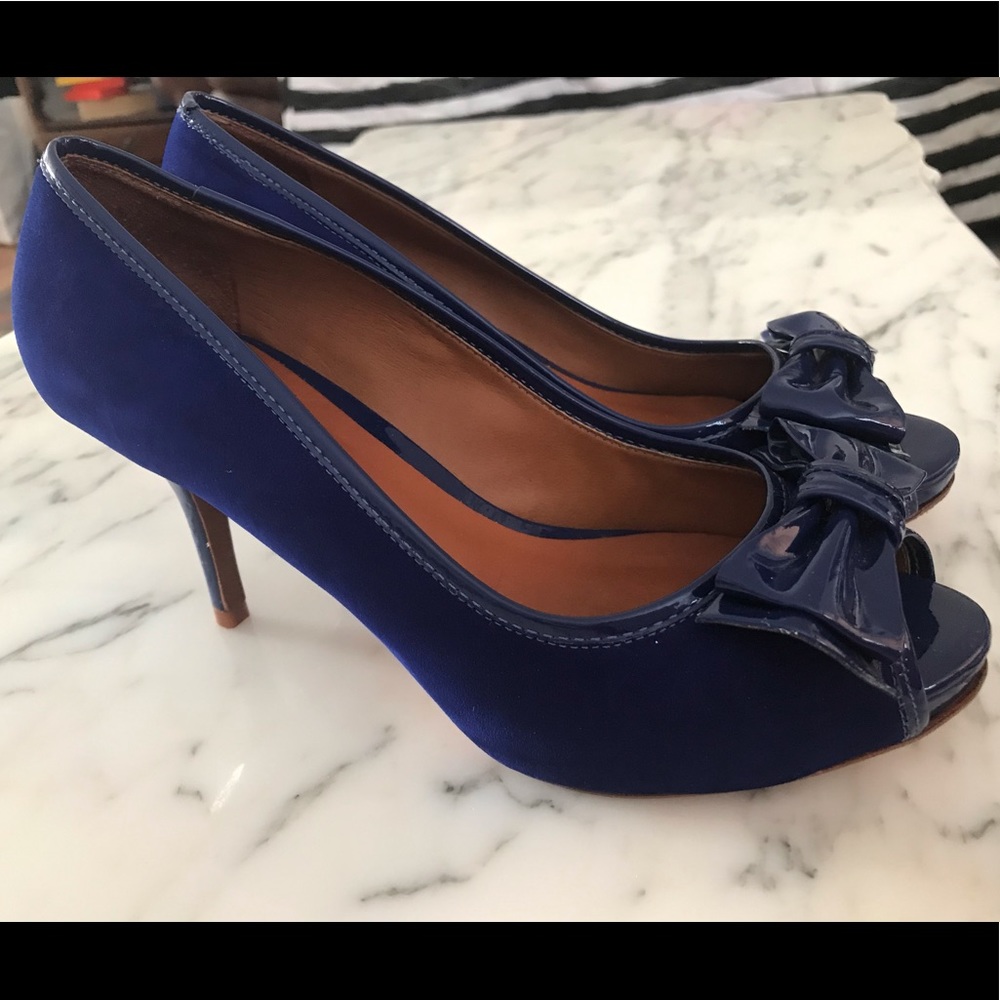 Schultz open toe shoes size 8